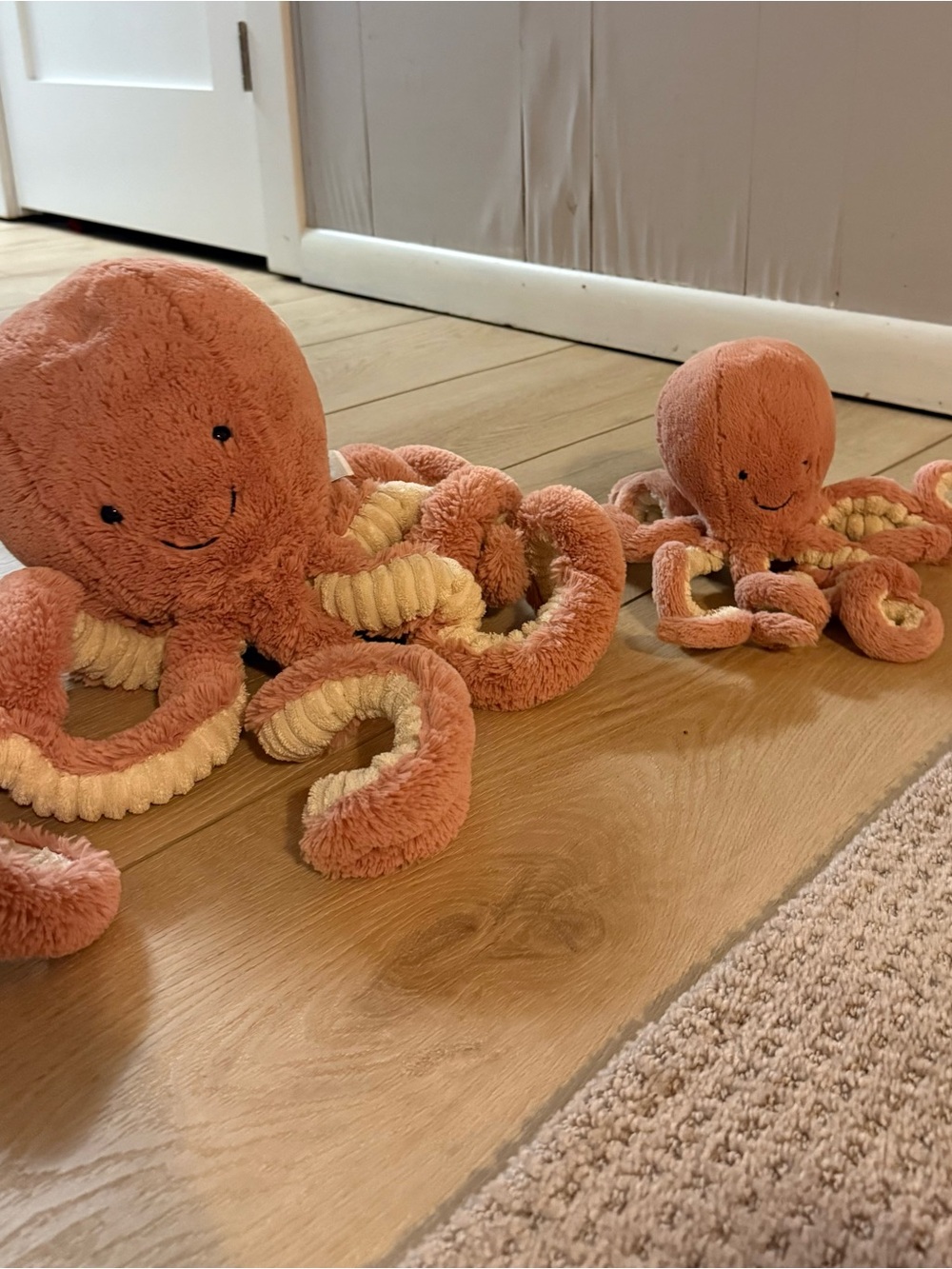 Jelly Cat ex large octopus and baby octopus. Selling together